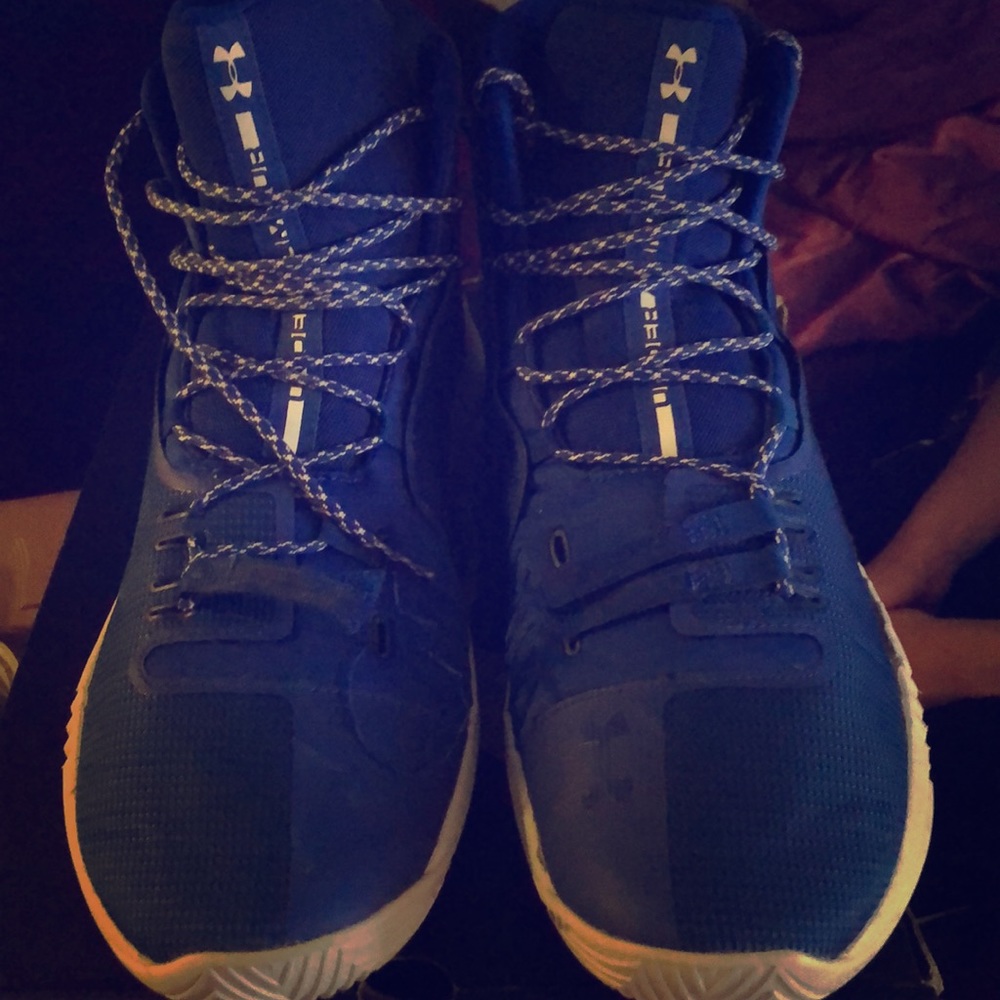 Under Armour Basketball Sneakers- Size 13